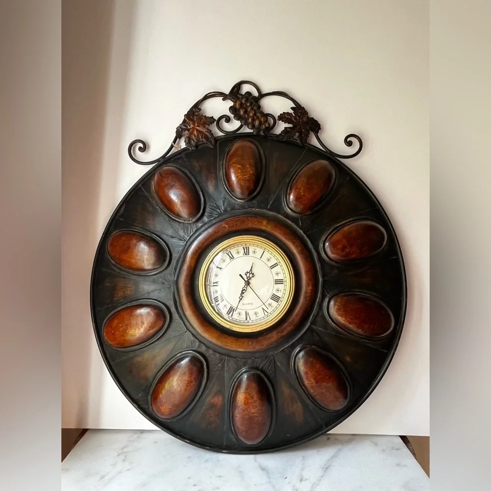 Elegant Brown metal Wall Clock